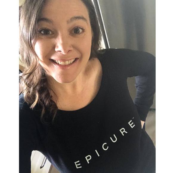 Meet your Posher, Natalee - Picture 1 of 1